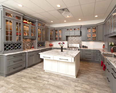Kitchen with Platinum Shaker Style Ready to Assemble (RTA) Cabinets