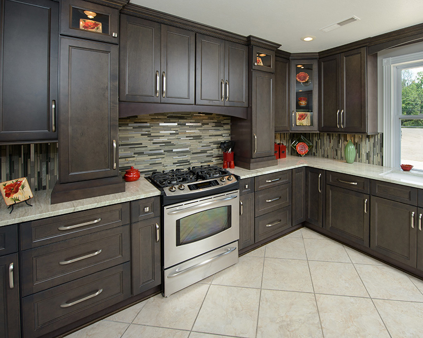Kitchen with West Point Grey Style Ready to Assemble (RTA) Cabinets